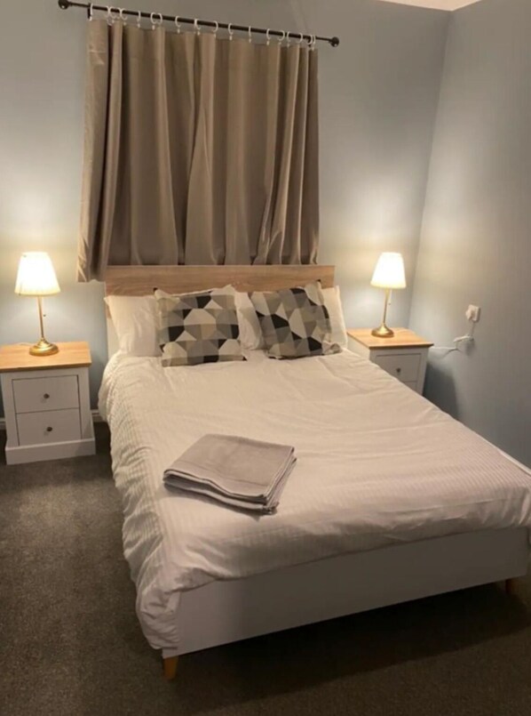 Apartment | 2 bedrooms, free WiFi, bed sheets
