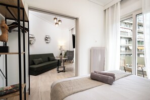 3 bedrooms, iron/ironing board, travel crib, free WiFi - Houseloft Rotunda Escape (Thessaloniki)