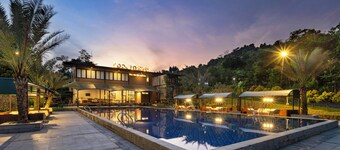 The Glamping @ARTOTEL Pelangi Park