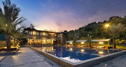 The Glamping @ARTOTEL Pelangi Park