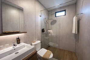 小屋 | 浴室 | 淋浴设施、毛巾