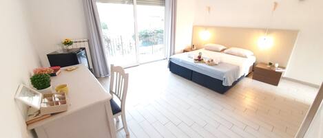 Premium bedding, individually furnished, desk, free WiFi