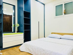3 bedrooms, WiFi, bed sheets