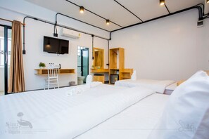 Deluxe Double or Twin Room | Free WiFi - Thaphon Residence (Phetchabun)