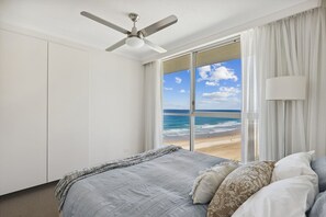 3 bedrooms, iron/ironing board, travel crib, WiFi