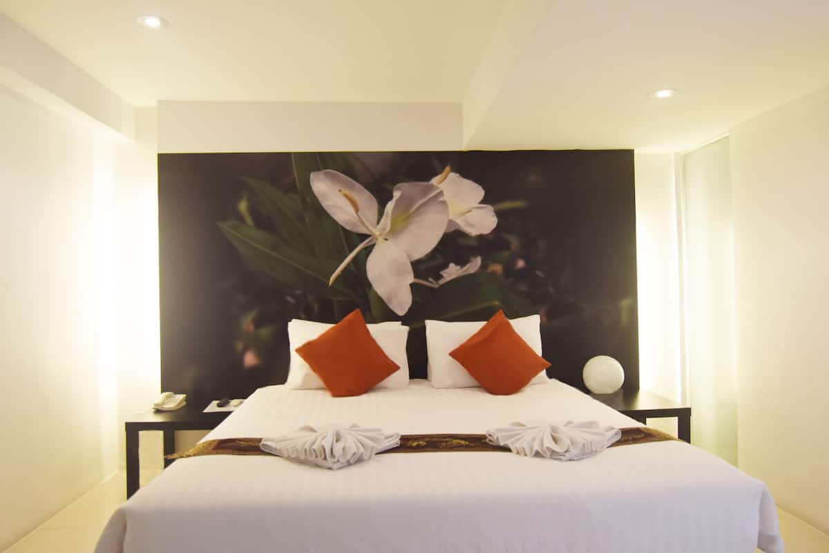 Superior kamer, 1 queensize bed | Een kluis op de kamer, gratis wifi, beddengoed