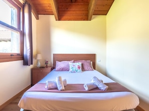 4 chambres, accès au Wi-Fi (inclus)