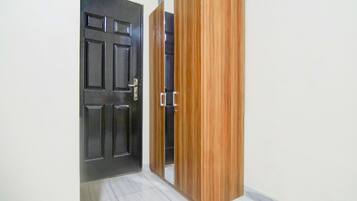 Kamar Double Ekonomi | Wi-Fi gratis dan seprai linen