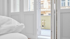 Apartment, Balcony 2E