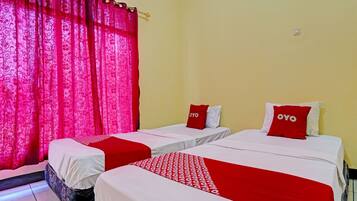 Deluxe Twin Room | Free WiFi, bed sheets