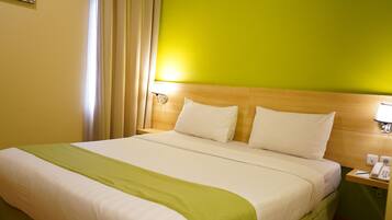 Superior Queen | In-room safe, free WiFi