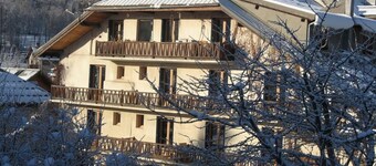 Charmant 2 pièces avec Balcon & Parking à 300m des Pistes - Piscine, Wi-Fi et Jardin