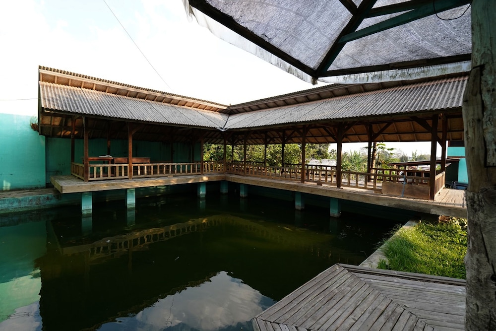 Villa Astuti Lestari