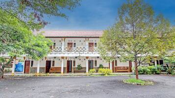 Bagian depan properti