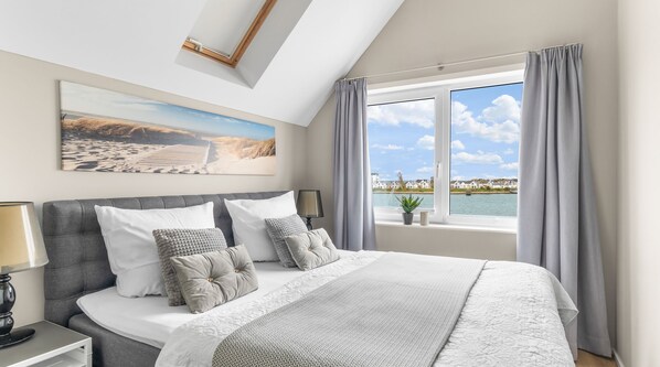 2 soverom, strykejern/-brett, reiseseng for barn og wi-fi (inkludert)