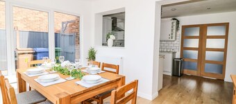 더 화이트 리트리트