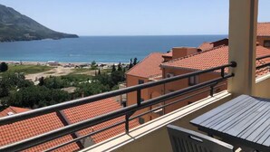 Family Apartment | Terrace/patio - Sunset Seaview Two Bedroom Apartment (Becici)