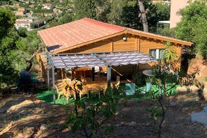 Exterior - Maison en Bois Location Toutes les Jours e Semaine en Juillet (Solliès-Toucas)