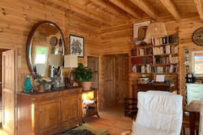 Interior - Maison en Bois Location Toutes les Jours e Semaine en Juillet (Solliès-Toucas)