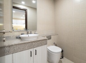 Bathroom - Nasma Holiday Homes - The Torch Tower 1 (Dubai)