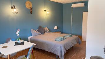 1 bedroom, travel crib, free WiFi, bed sheets