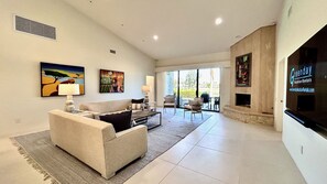 Interior - The Suite Spot | Contemporary Comfort, Lap Pool & 3 Ensuite Bedrooms โ a Greenday property! (Rancho Mirage)