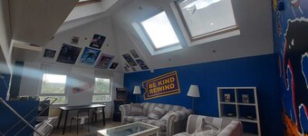 Stunning Glamorous 3-bed House in Wimbledon
