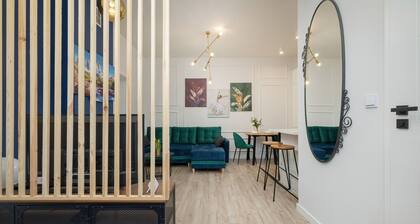 Spacious Family Apartment by Renters