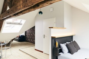 Comfort Loft | Blackout drapes, soundproofing, free WiFi, bed sheets - 97 Smart Appart Le Havre (Le Havre)