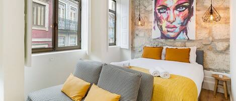 Accès Internet, draps fournis