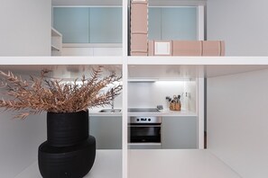 Fridge, microwave, oven, coffee/tea maker