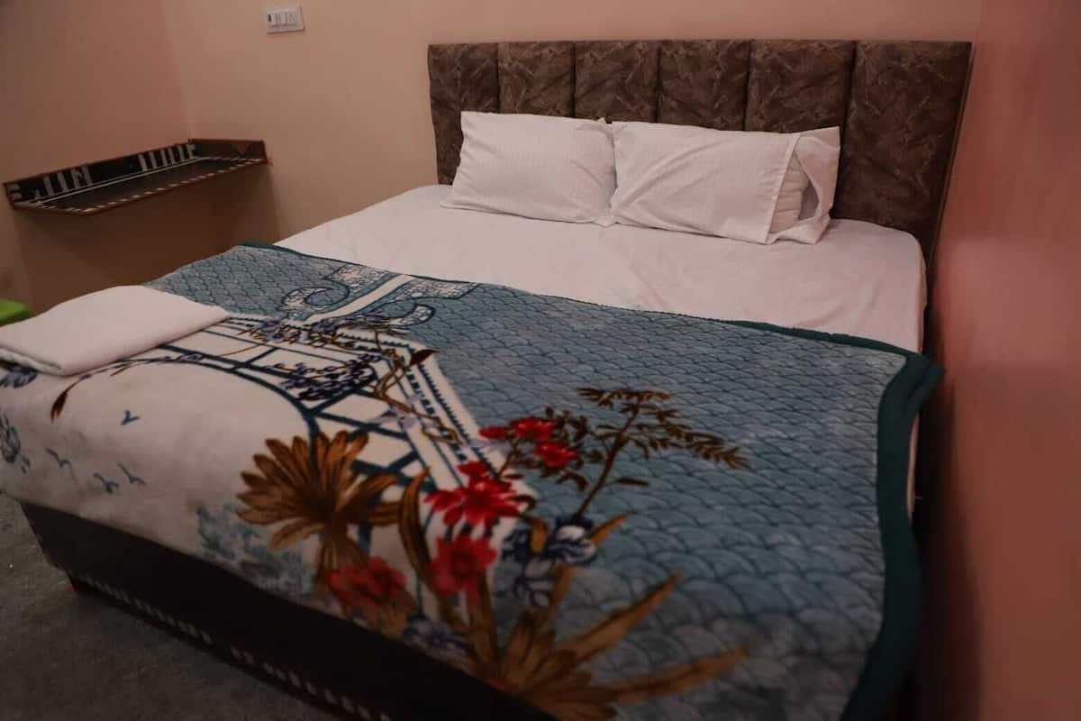 Standard Room | 1 bedroom, free WiFi