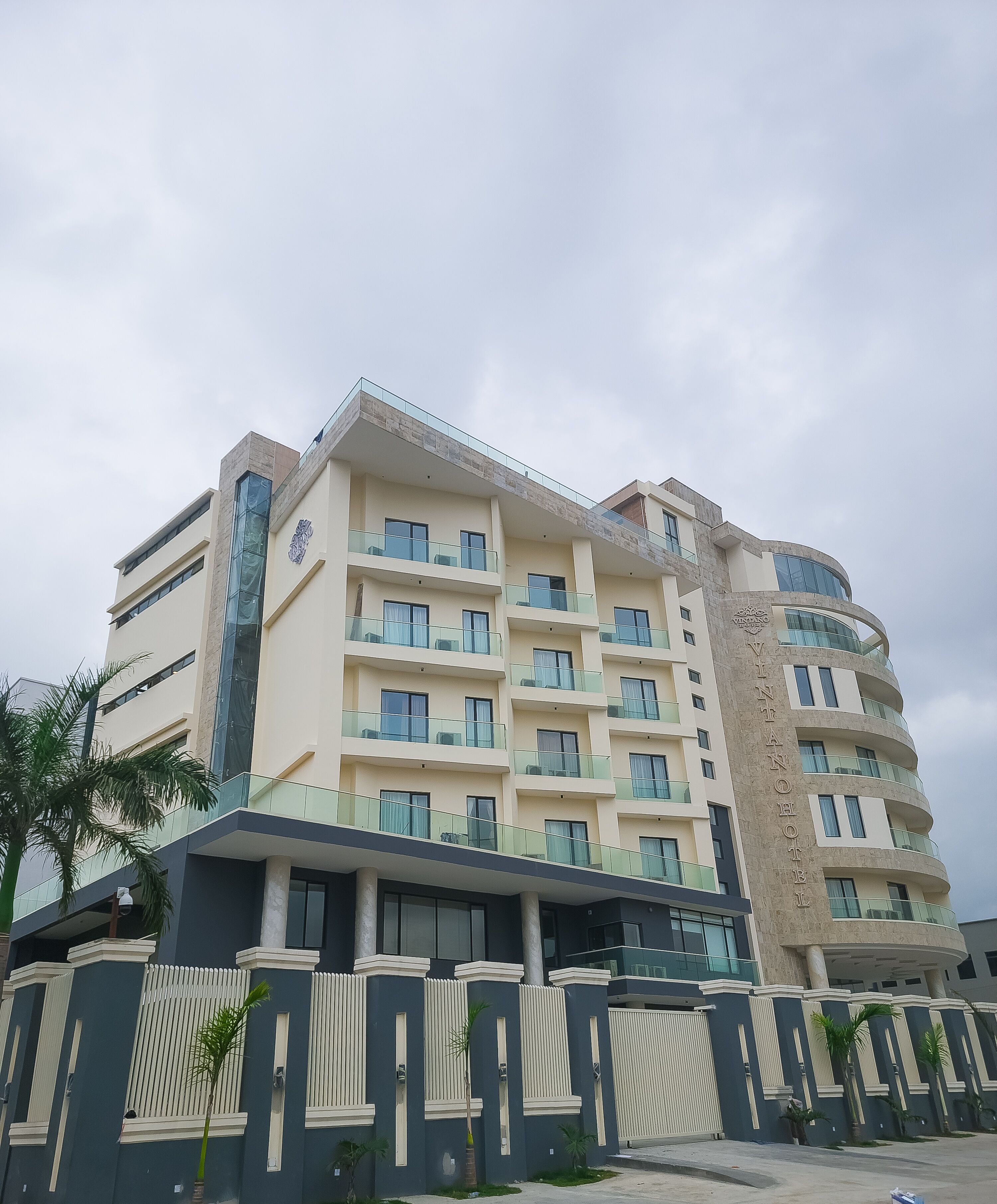 Fachada de la propiedad