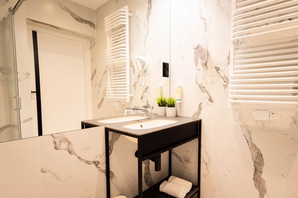 1 habitación, sábanas de algodón egipcio y ropa de cama de alta calidad