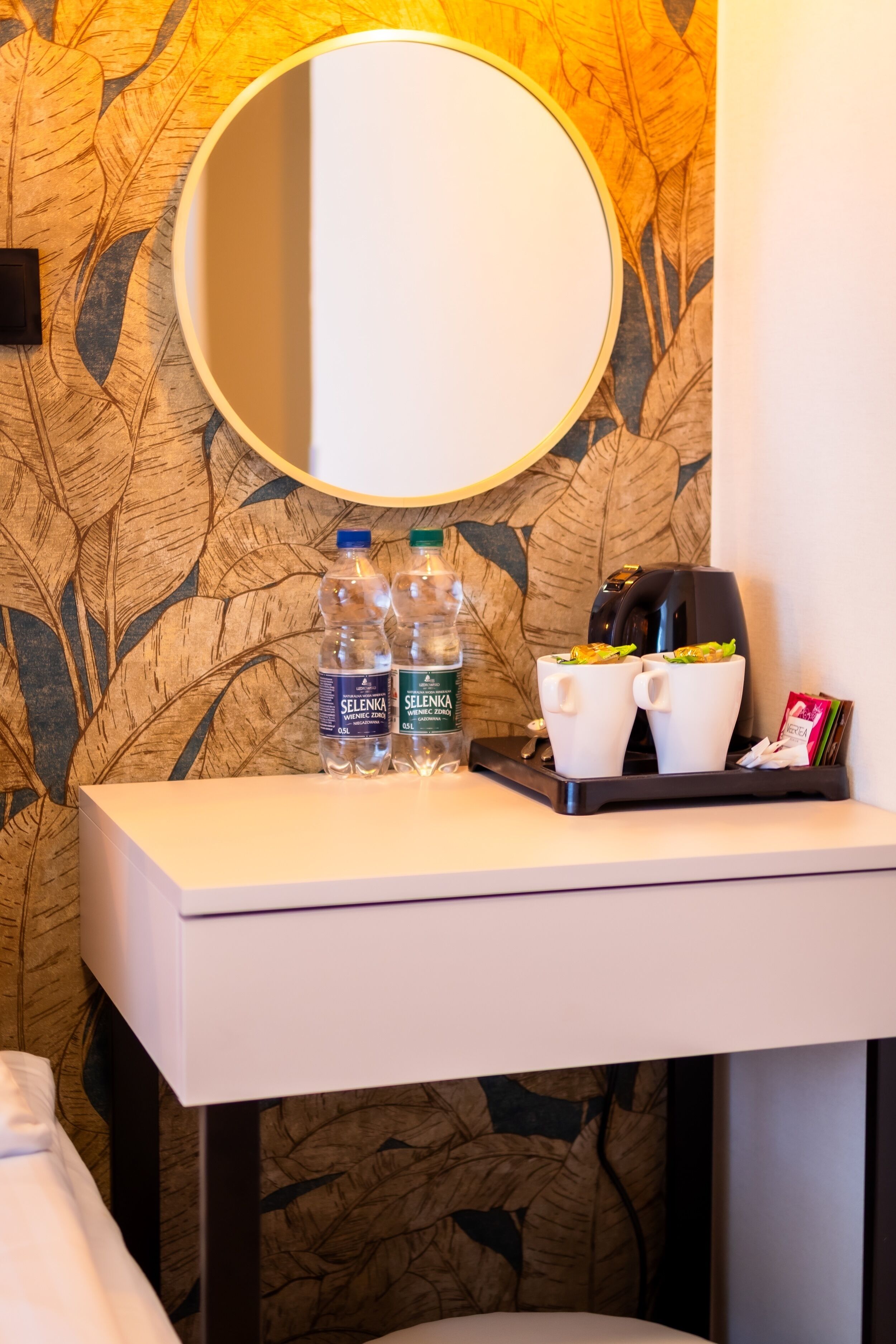 スタンダード ダブルルーム | エジプト綿のシーツ、高級寝具、ピロートップベッド、客室ごとに異なる装飾