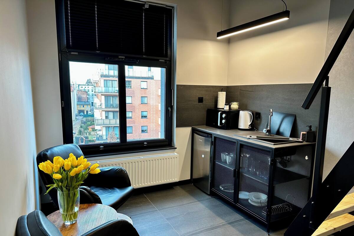 Deluxe Apartment | 1 bedroom, blackout curtains, soundproofing, iron/ironing board