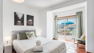 Desk, iron/ironing board, internet, bed sheets