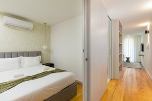 1 chambre, fer et planche à repasser, accès à Internet, literie fournie