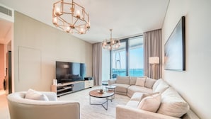 House, Smoking - Classy Address JBR 3BR w Balcony and Beach Access (Dubai)