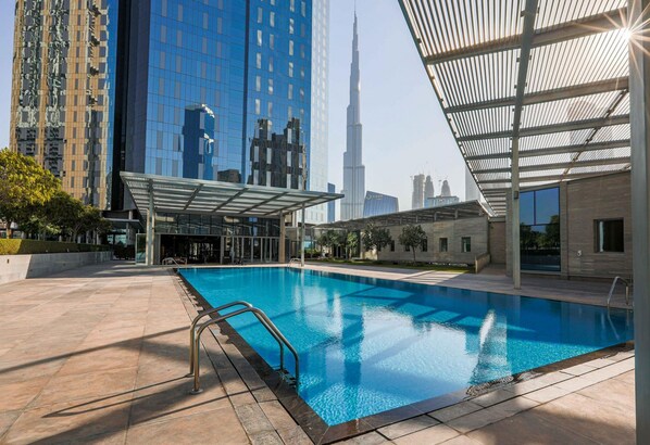 Apartment | 2 bedrooms - Modern Elegance w a New York Edge Difc Apt (Dubai)