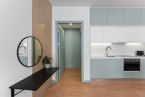 Fridge, microwave, oven, coffee/tea maker - GuestReady - Cozy Ribeira 88 (Porto)