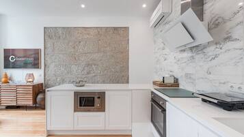 Fridge, microwave, coffee/tea maker