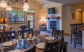 تناول الطعام