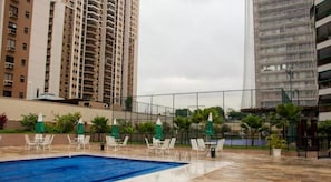 2 outdoor pools - LIBERTY PLACE - PARQUE DAS ROSAS (Rio de Janeiro)
