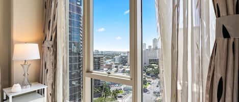 Condo, 2 Bedrooms | Interior