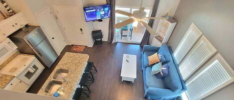 Apartment, 2 Bedrooms | Living area