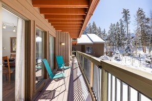 Apartment, 2 Schlafzimmer | Balkon