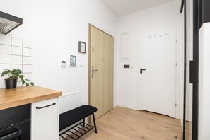 1 bedroom, bed sheets