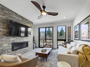 Townhome, 3 Bedrooms | Living area | Smart TV