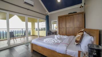 2 bedrooms, memory-foam beds, individually decorated